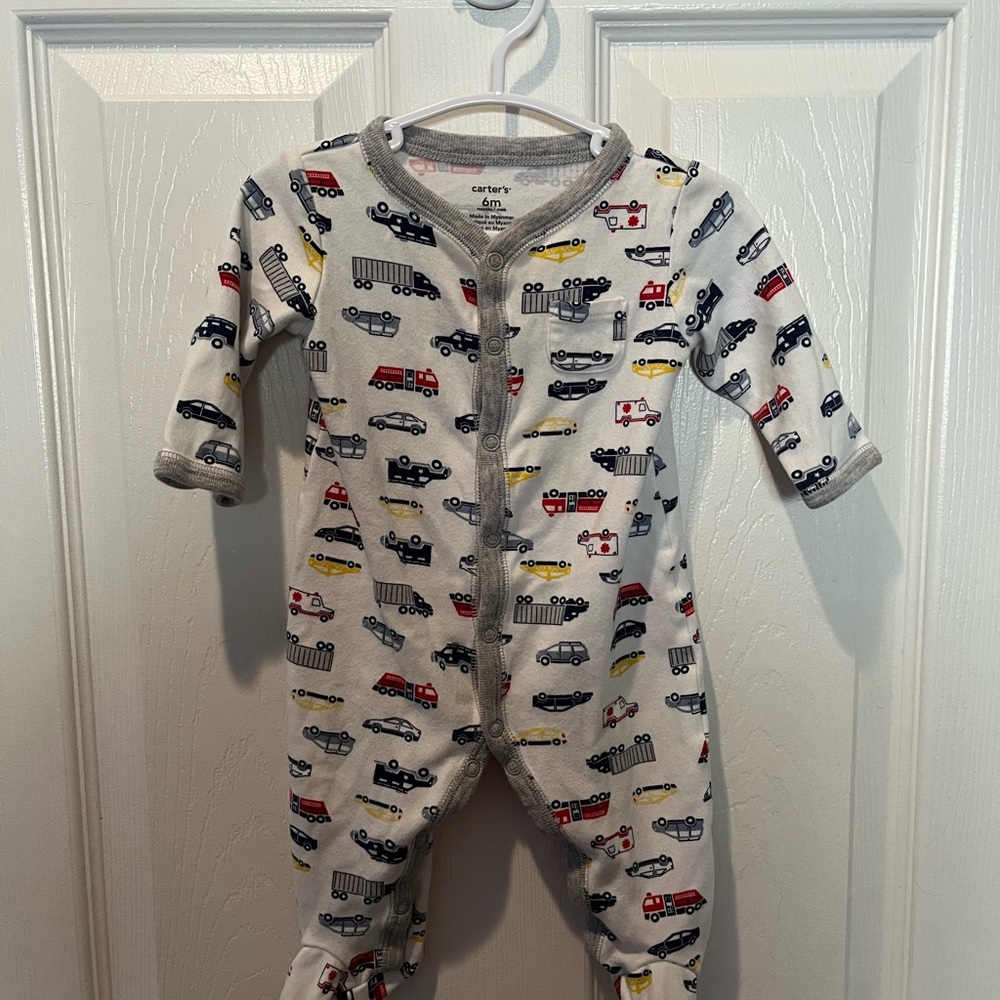 ❤️5 for 15$: Carter’s Footed Sleeper – Trucks, Cars & Emergency Vehicles (6M)